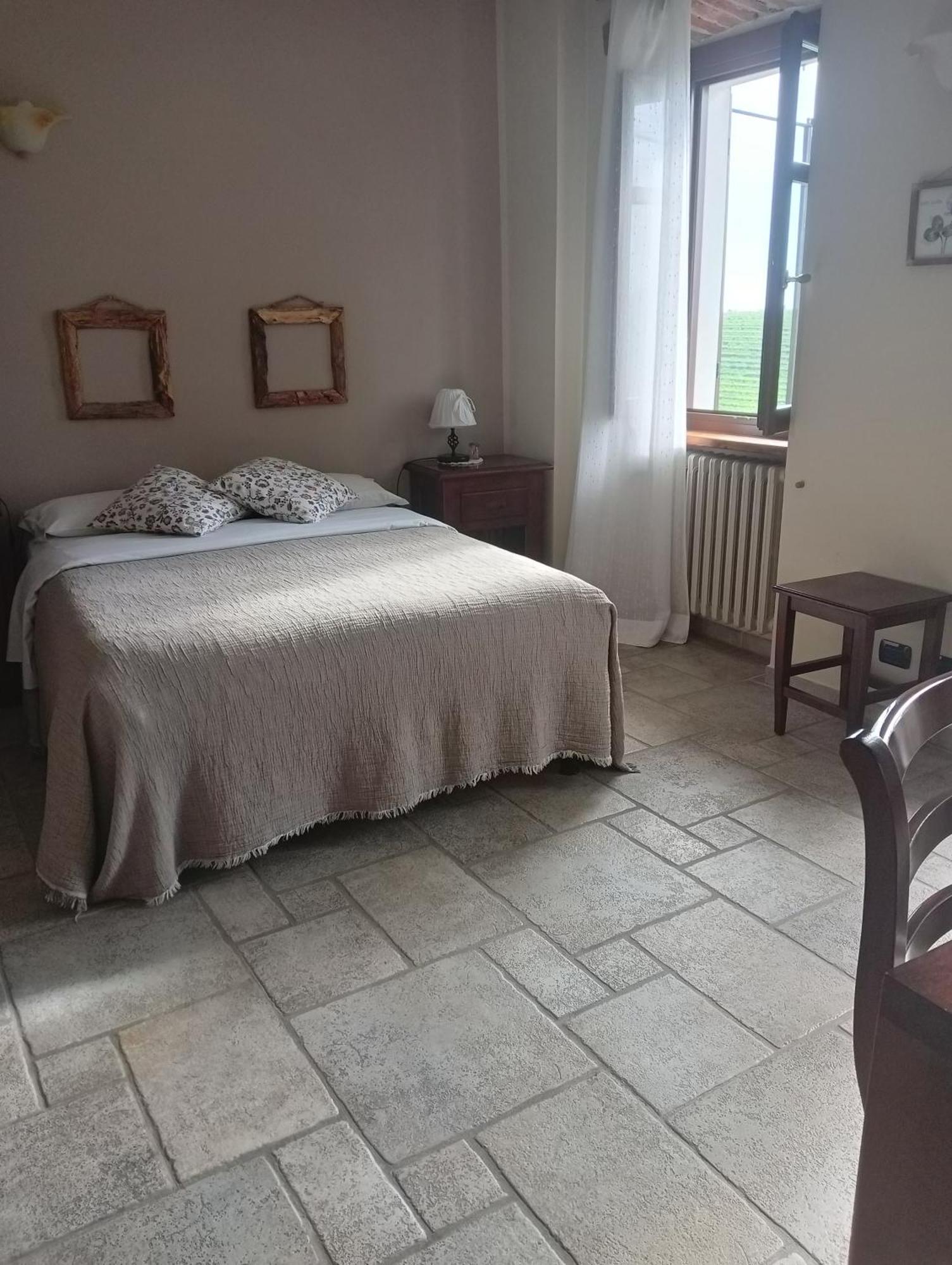 Il Borgo B&B Castellinaldo Exterior photo