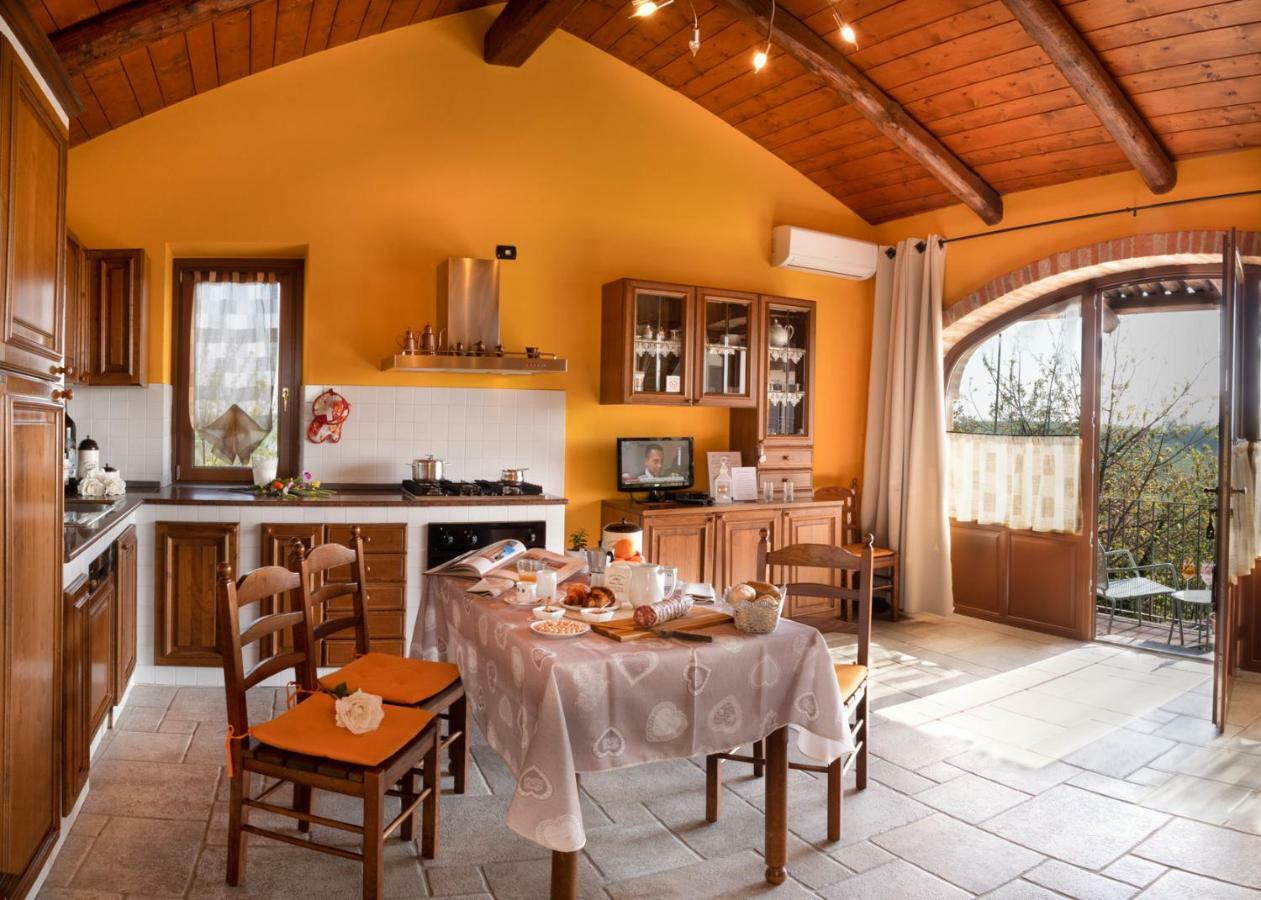 Il Borgo B&B Castellinaldo Exterior photo